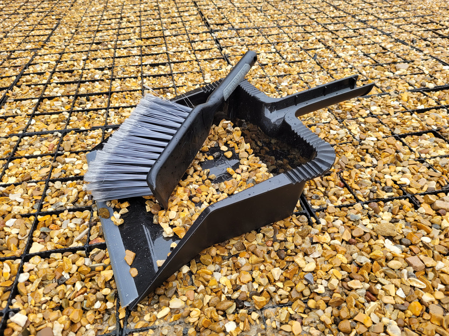 XTrade Heavy Duty Dustpan & Brush